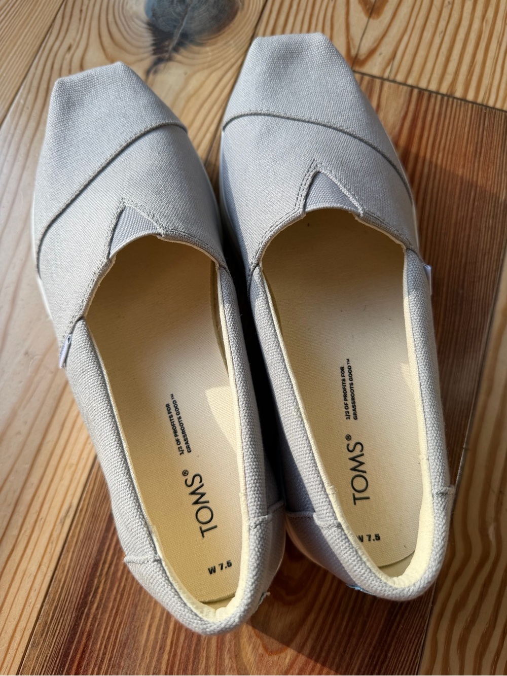 Toms Women's Light Gray Slip-On Canvas Shoes